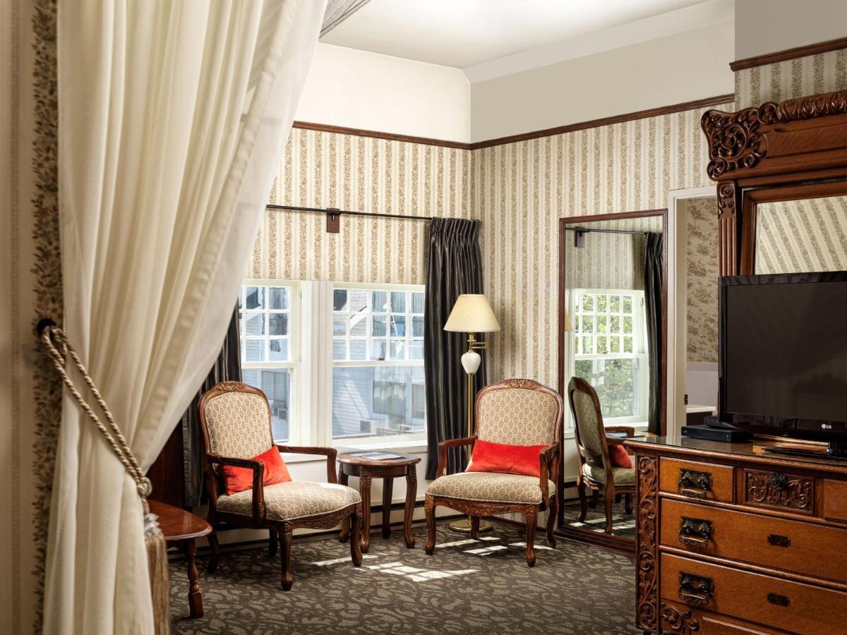 Pendray Inn And Tea House Виктория Екстериор снимка