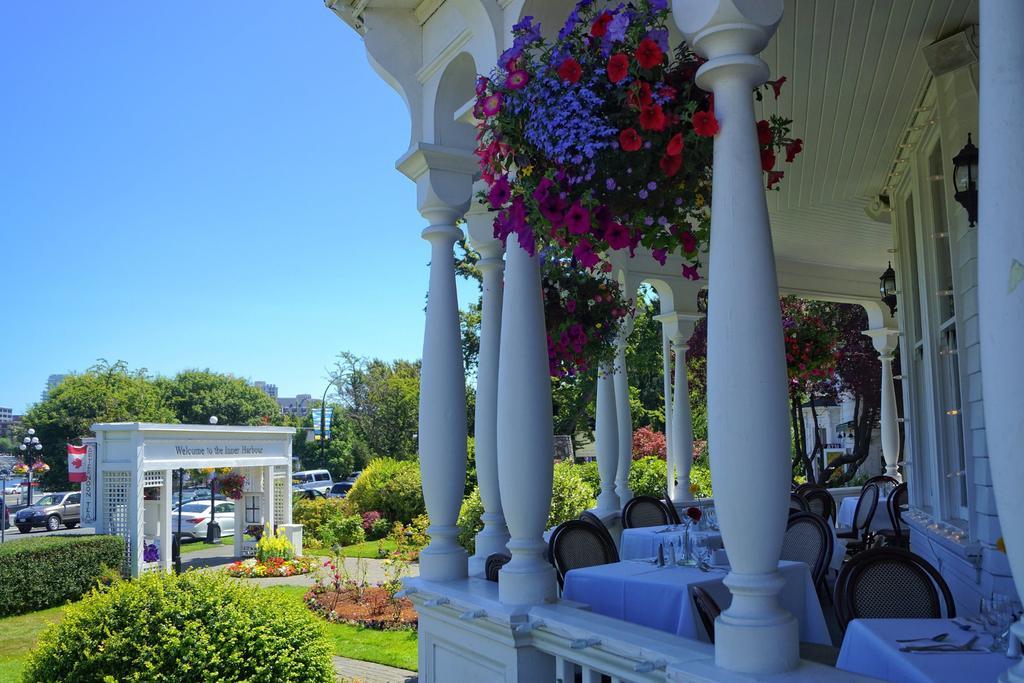 Pendray Inn And Tea House Виктория Екстериор снимка