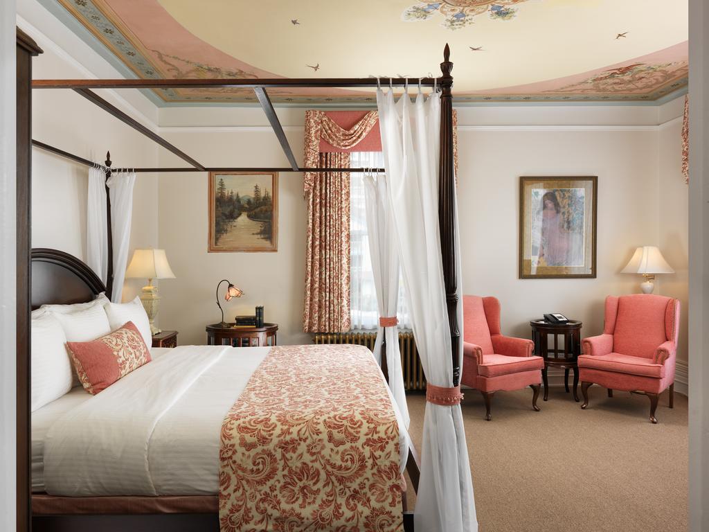 Pendray Inn And Tea House Виктория Екстериор снимка